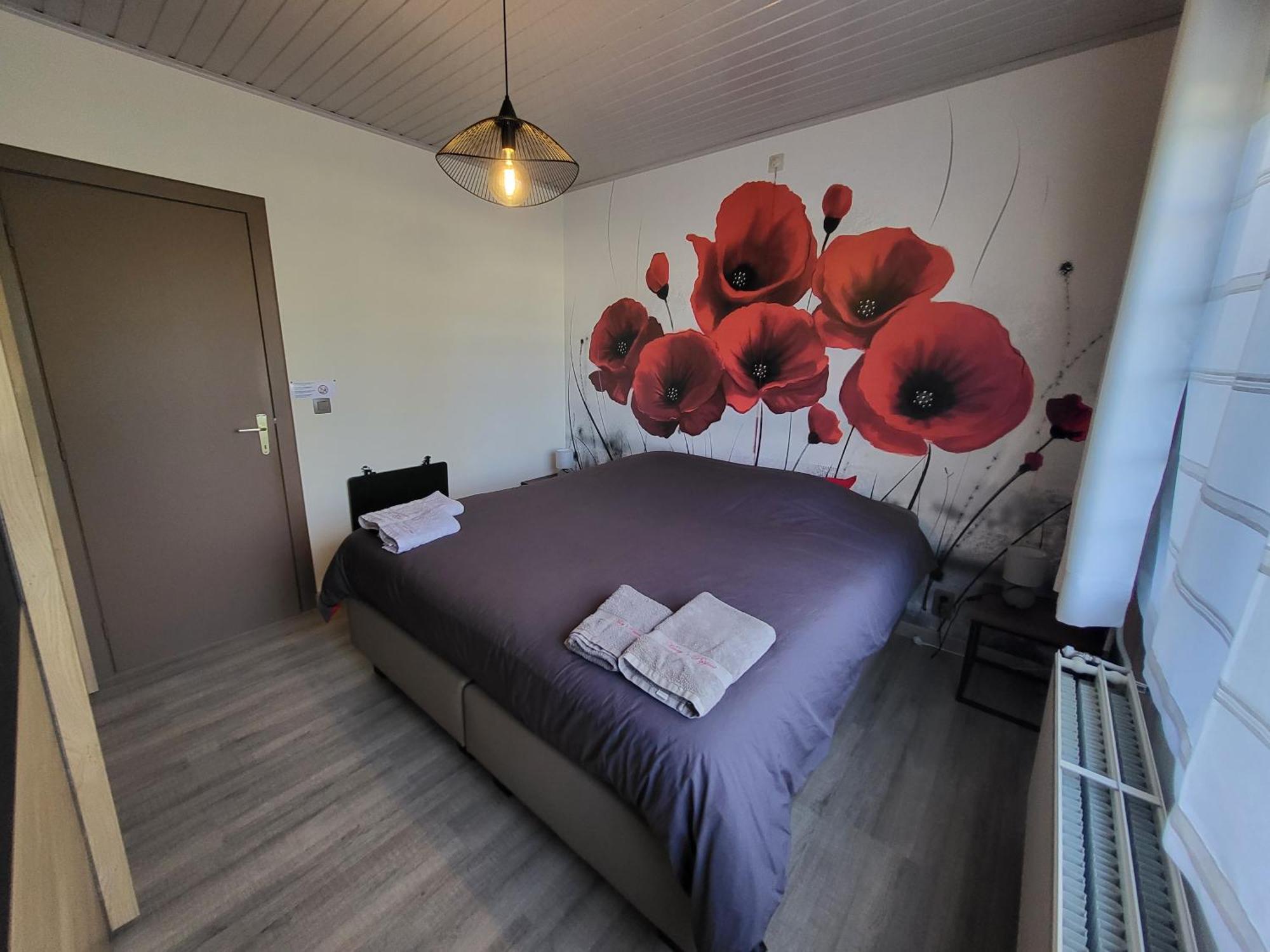 Mary'S Poppies - Bed & Breakfast Blandain Exterior foto
